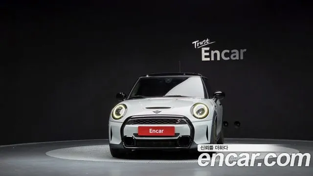 MINI Hatch 2022 thumb 3