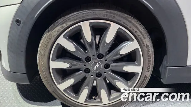 MINI Hatch 2022 thumb 5