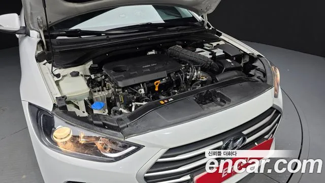 Hyundai Avante 2015 thumb 6