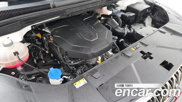 Kia Carnival 2023 thumb 6