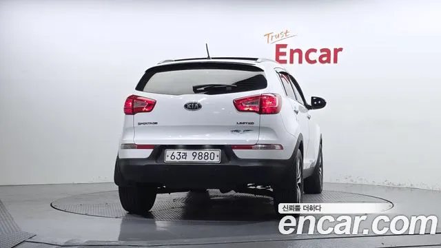 Kia Sportage 2010 thumb 4