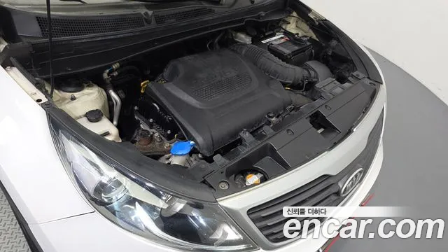 Kia Sportage 2010 thumb 6