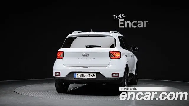 Hyundai Venue 2022 thumb 4