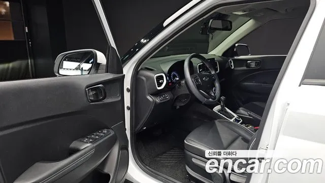Hyundai Venue 2022 thumb 10