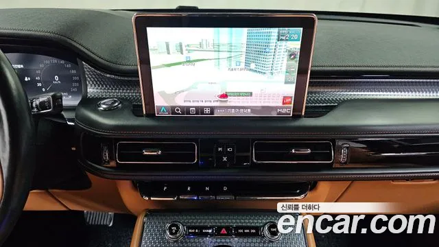 Lincoln Aviator 2021 thumb 12