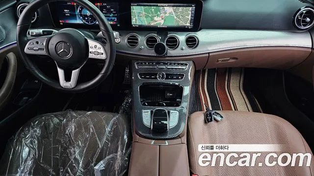 Mercedes-Benz E-Класс 2019 thumb 7