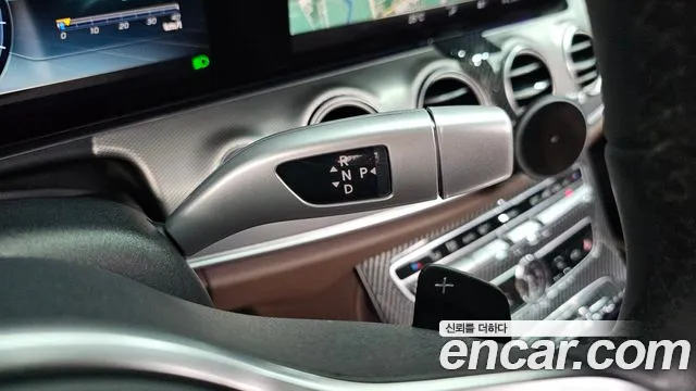 Mercedes-Benz E-Класс 2019 thumb 9