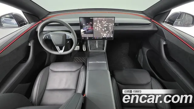 Tesla Model Y 2026 thumb 7