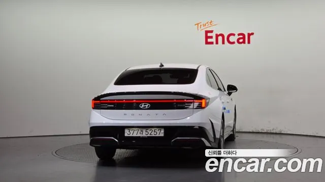Hyundai Sonata 2023 thumb 4