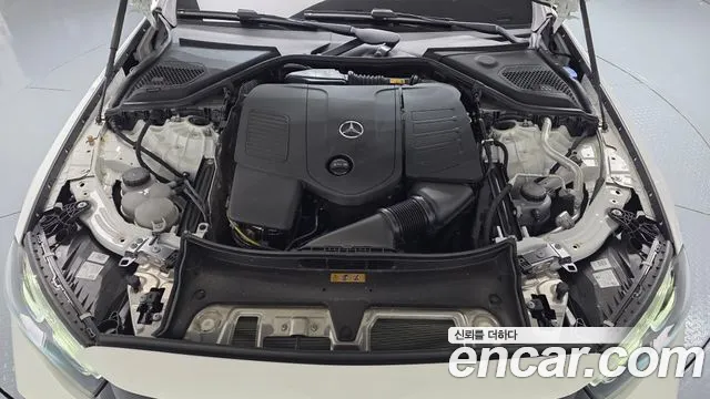 Mercedes-Benz E-Класс 2025 thumb 5