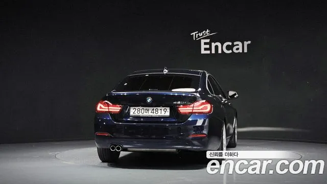 BMW 4-Series 2019 thumb 4