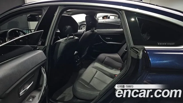 BMW 4-Series 2019 thumb 11