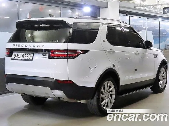 Land Rover Discovery 2017 thumb 4