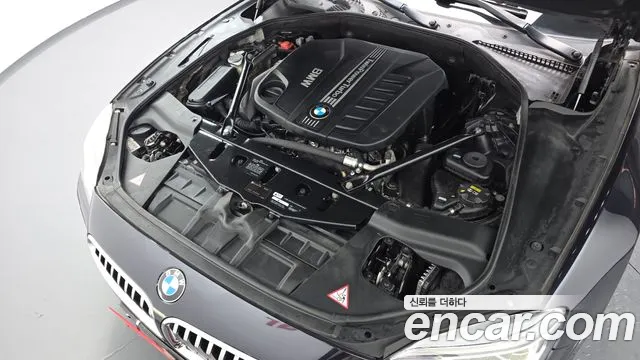 BMW 6-Series 2015 thumb 6
