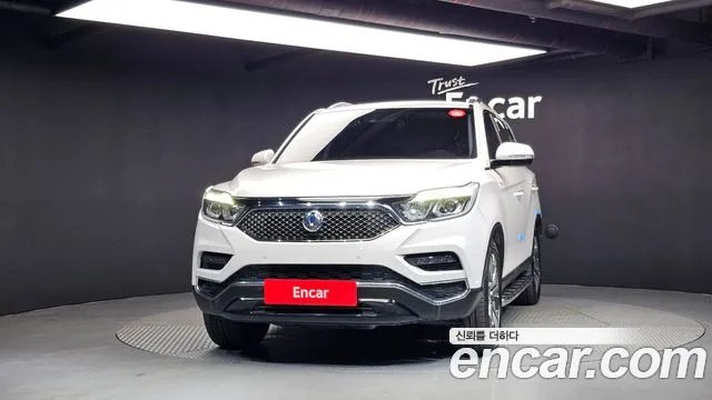 KG_Mobility_Ssangyong Rexton 2018 thumb 3
