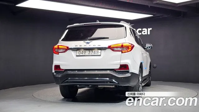 KG_Mobility_Ssangyong Rexton 2018 thumb 4
