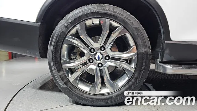 KG_Mobility_Ssangyong Rexton 2018 thumb 5
