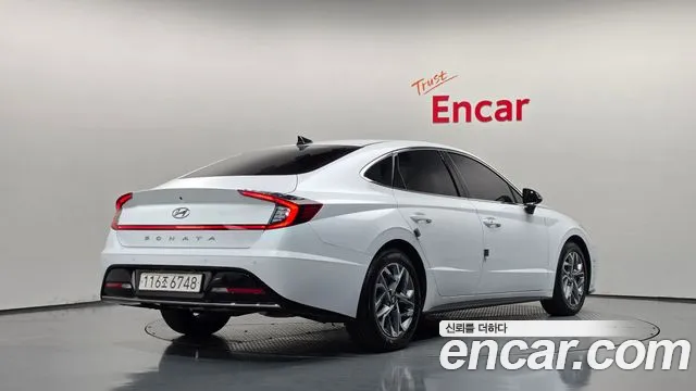 Hyundai Sonata 2022 thumb 2