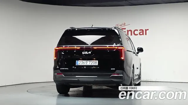 Kia Carnival 2024 thumb 3