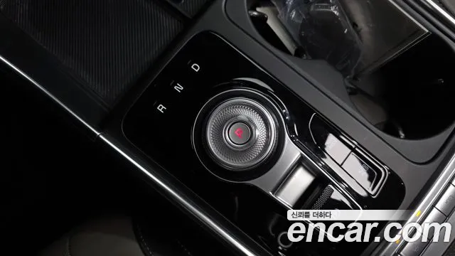 Kia Carnival 2024 thumb 8