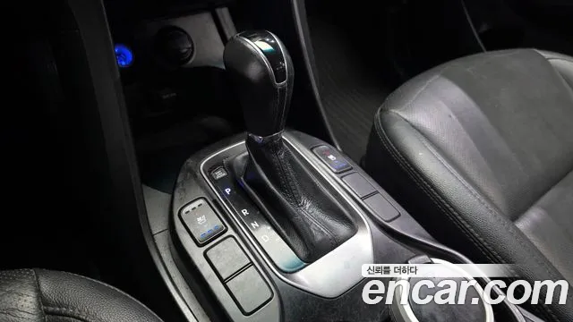 Hyundai Santa Fe 2014 thumb 9