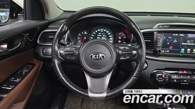 Kia Sorento 2016 thumb 11