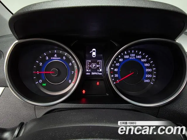 Hyundai Avante 2014 thumb 5