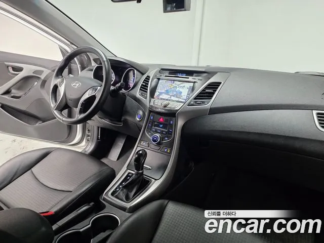 Hyundai Avante 2014 thumb 7