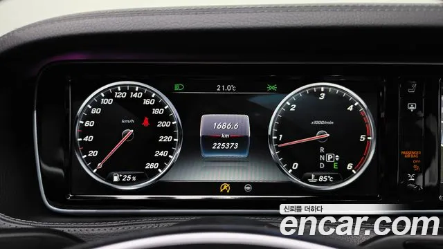 Mercedes-Benz S-Класс 2016 thumb 8