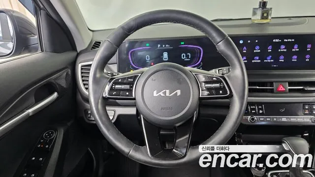 Kia Seltos 2024 thumb 12