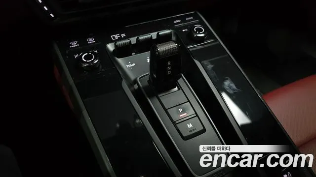Porsche 911 2020 thumb 9