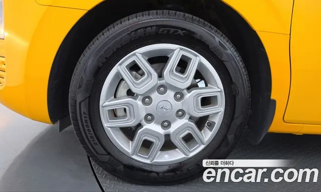 Hyundai Staria 2022 thumb 5