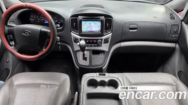 Hyundai Starex 2017 thumb 7