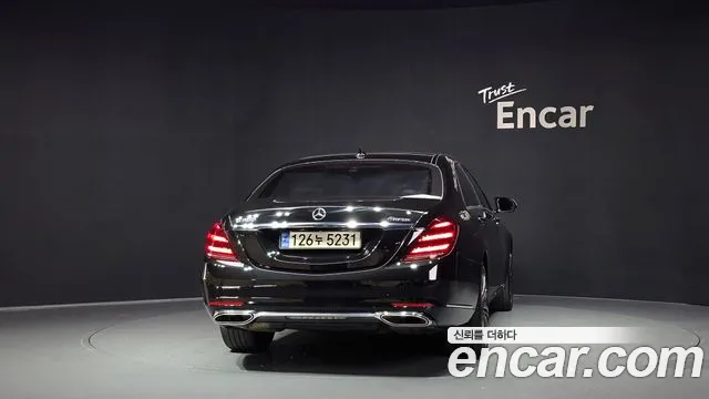 Mercedes-Benz S-Класс 2018 thumb 4