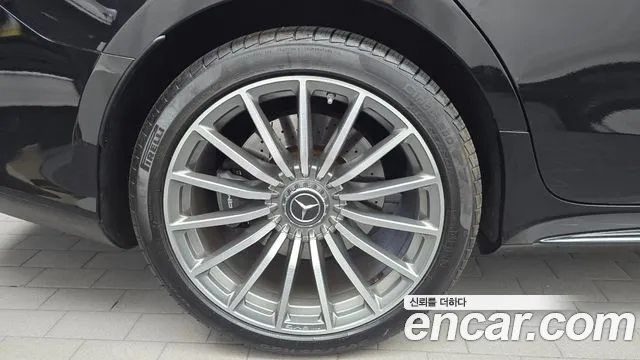 Mercedes-Benz AMG GT 2021 thumb 5