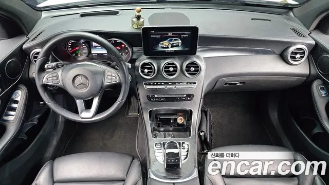 Mercedes-Benz GLC 2016 thumb 7