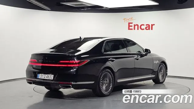 Genesis G90 2020 thumb 2