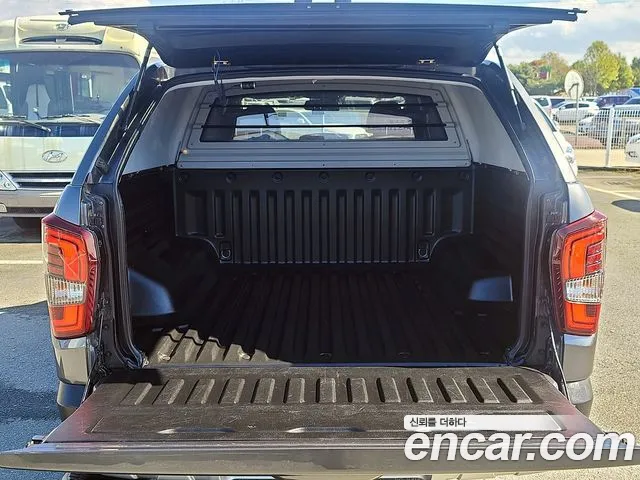 KG_Mobility_Ssangyong Rexton 2022 thumb 8