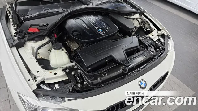 BMW 3-Series 2013 thumb 6