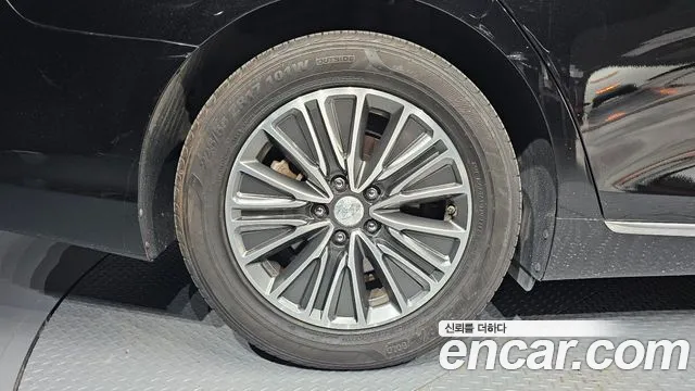 Hyundai Grandeur 2017 thumb 5