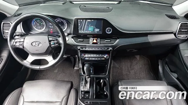 Hyundai Grandeur 2017 thumb 7