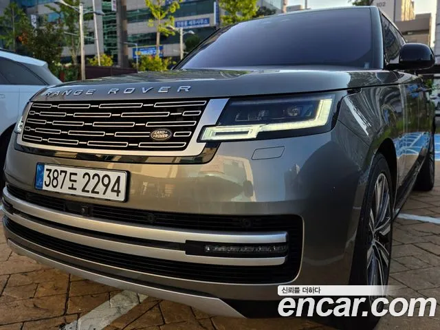 Land Rover Range Rover 2023 thumb 5
