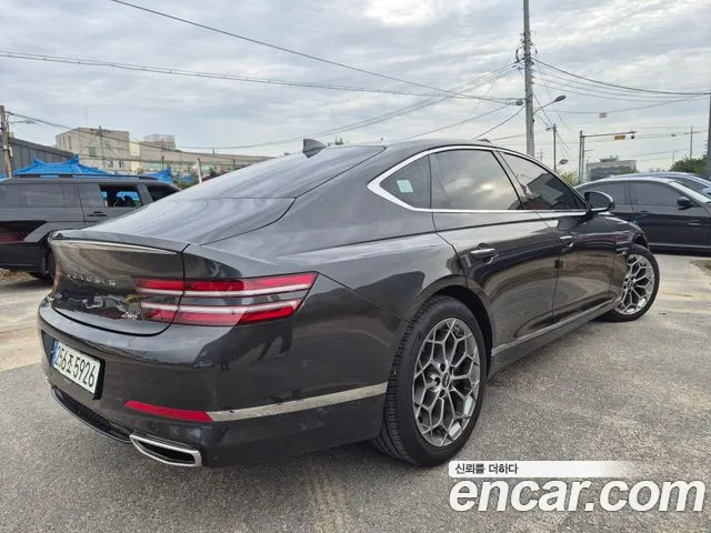 Genesis G80 2022 thumb 4
