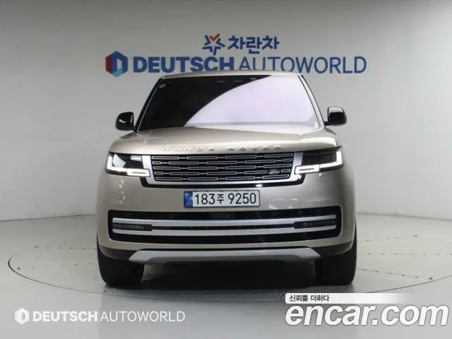 Land Rover Range Rover 2023 thumb 3
