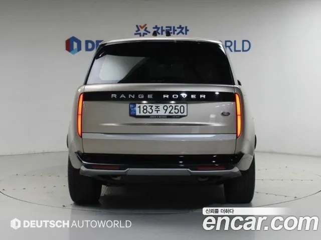 Land Rover Range Rover 2023 thumb 4