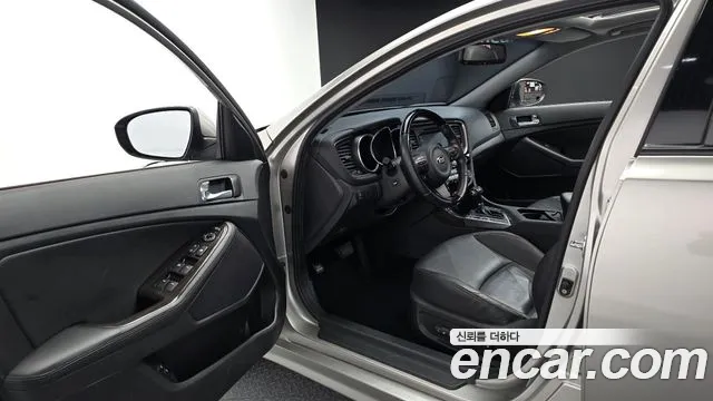 Kia K5 2013 thumb 10