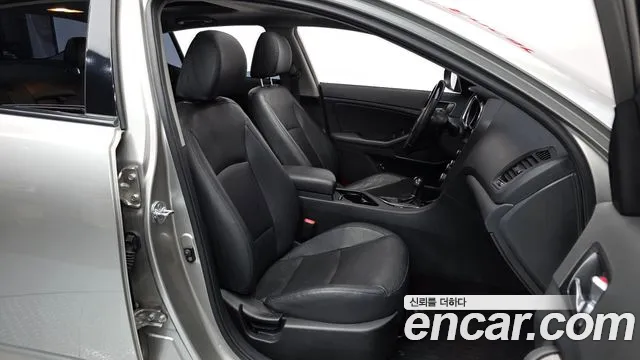 Kia K5 2013 thumb 11
