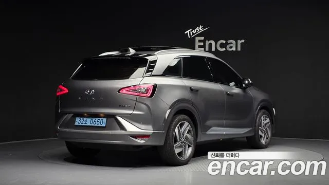 Hyundai Nexo 2021 thumb 2
