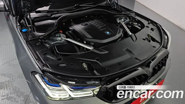 BMW Gran Turismo 2023 thumb 6