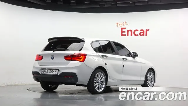 BMW 1-Series 2016 thumb 2